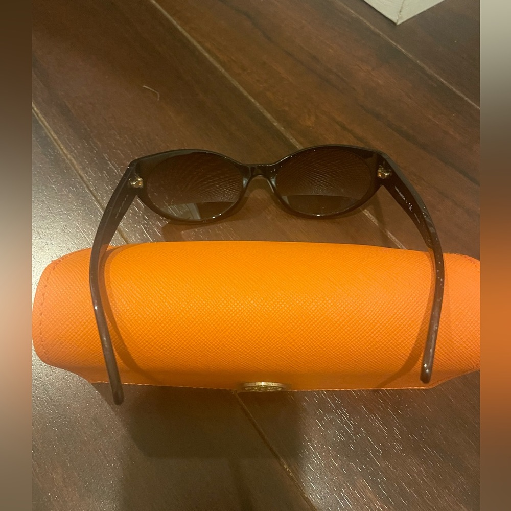 WOMENS Tory Burch Sunglasses - Picture 3 of 8